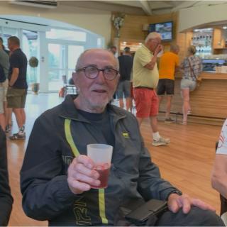 6 mai bar 2 1